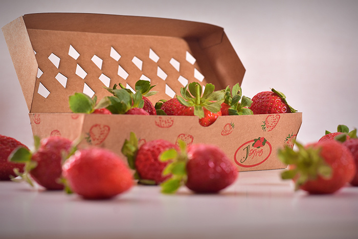 Jagpg草莓包裝設計，利于通風的菱形棋盤格鏤空孔洞盒型設計