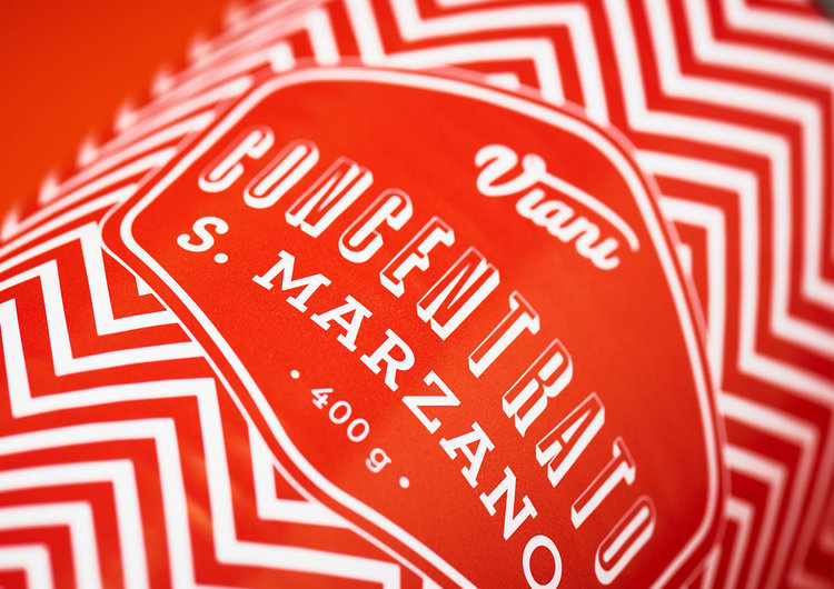 意大利風(fēng)情紅色復(fù)古風(fēng)格番茄醬包裝設(shè)計(jì)-上海包裝設(shè)計(jì)公司