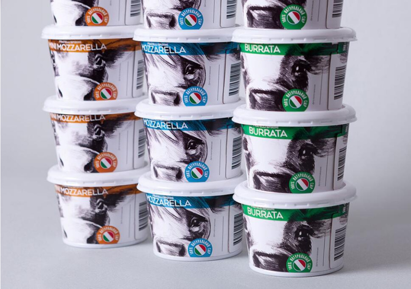 Fratelli Spirini酸奶奶酪包裝設(shè)計，牛耳朵造型增加了產(chǎn)品識別性