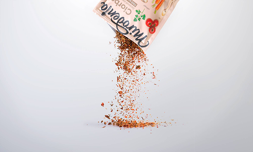 Mirodenia 歐洲市場(chǎng)調(diào)味品包裝設(shè)計(jì)——并排擺放的食材 Mirodenia 歐洲市場(chǎng)調(diào)味品包裝設(shè)計(jì)——并排擺放的食材