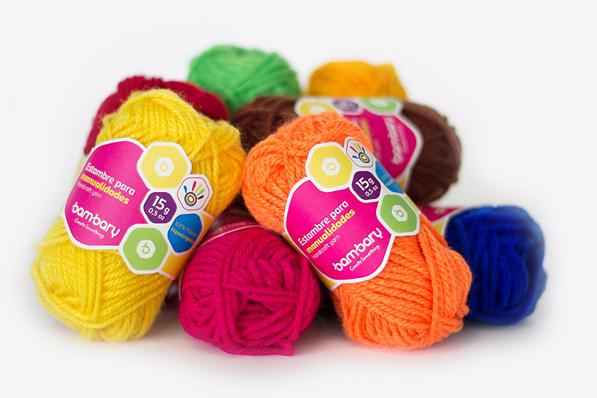 bambary毛線品牌命名logo設(shè)計(jì)與品牌vi形象設(shè)計(jì)。多彩的六邊形色塊 bambary毛線品牌命名logo設(shè)計(jì)與品牌vi形象設(shè)計(jì)。多彩的六邊形色塊