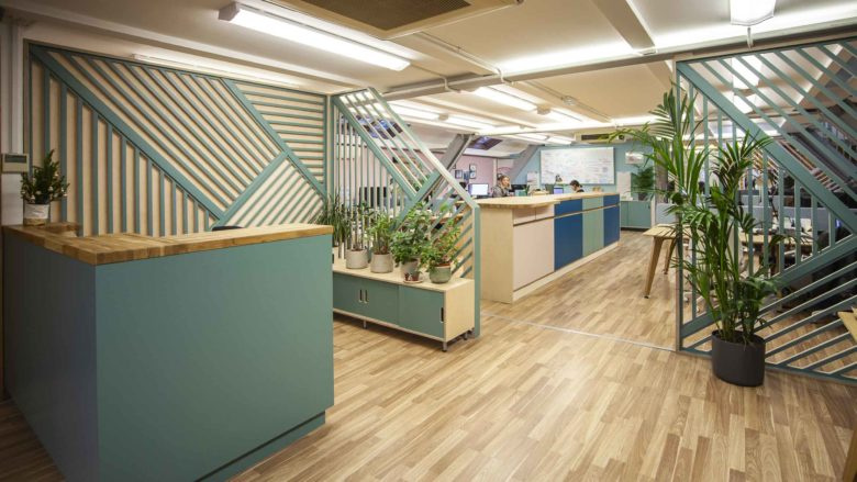 Allegra集團(tuán)辦公室空間設(shè)計(jì)，保持良好通風(fēng)和寬敞的氛圍