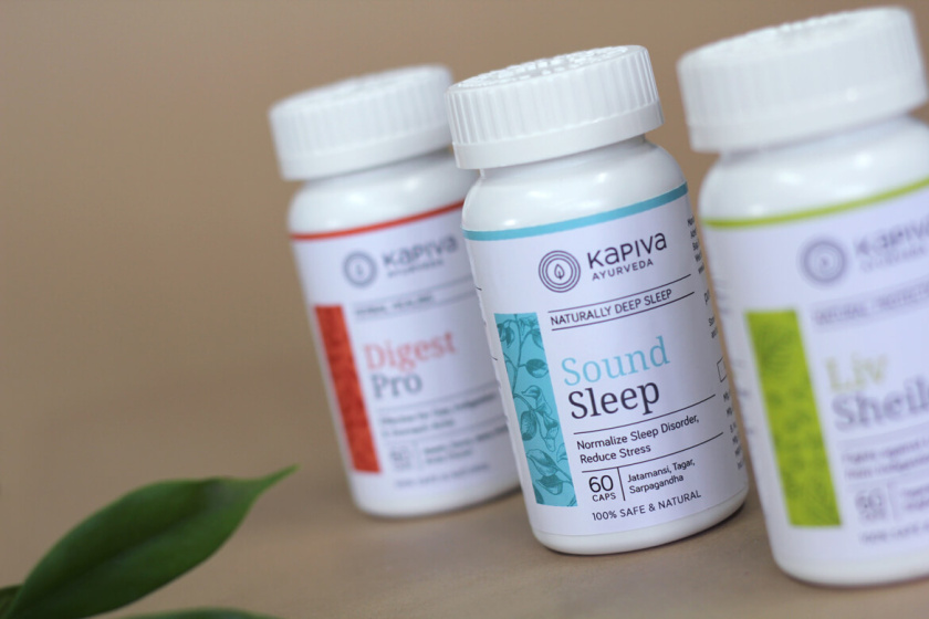 Kapiva藥品包裝設(shè)計(jì)，嚴(yán)謹(jǐn)?shù)纳珘K加植物插圖