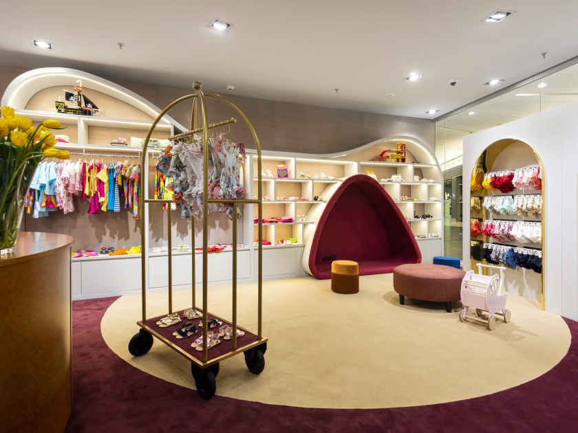 KIDUXOS兒童商店品牌logo設(shè)計(jì)vi設(shè)計(jì)與店鋪室內(nèi)空間設(shè)計(jì) KIDUXOS兒童商店品牌logo設(shè)計(jì)vi設(shè)計(jì)與店鋪室內(nèi)空間設(shè)計(jì)