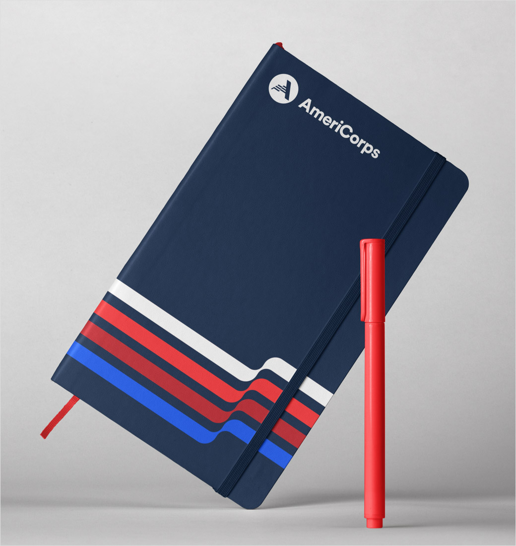 AmeriCorps 美國國家社區(qū)服務(wù)公司品牌logo設(shè)計(jì)與vi設(shè)計(jì)，字母A+美國國旗