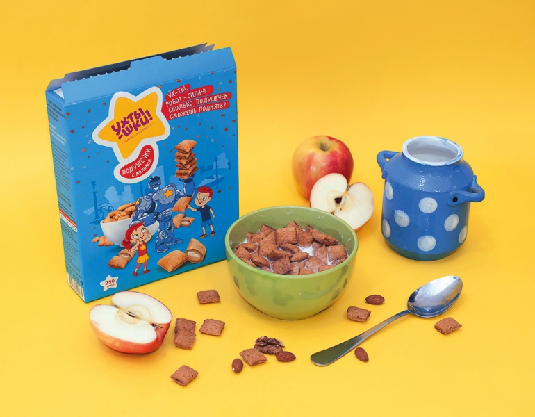 Ukhtyshek兒童休閑食品包裝設計，一起探索世界的男孩女孩插畫設計