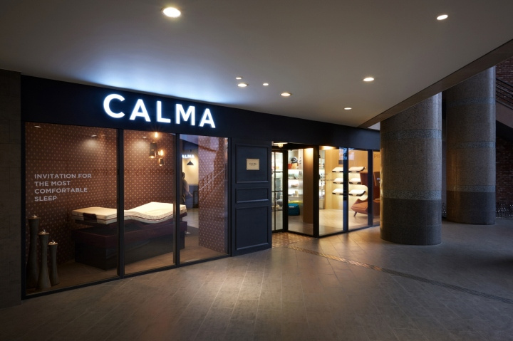 M4 CALMA床墊床上用品品牌體驗(yàn)店鋪空間設(shè)計(jì)，整體黑暗色風(fēng)格