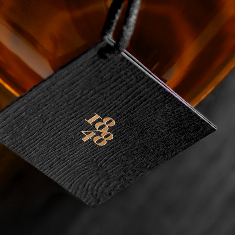 德國葡萄酒品牌1848“樹木年輪”圖案包裝設(shè)計