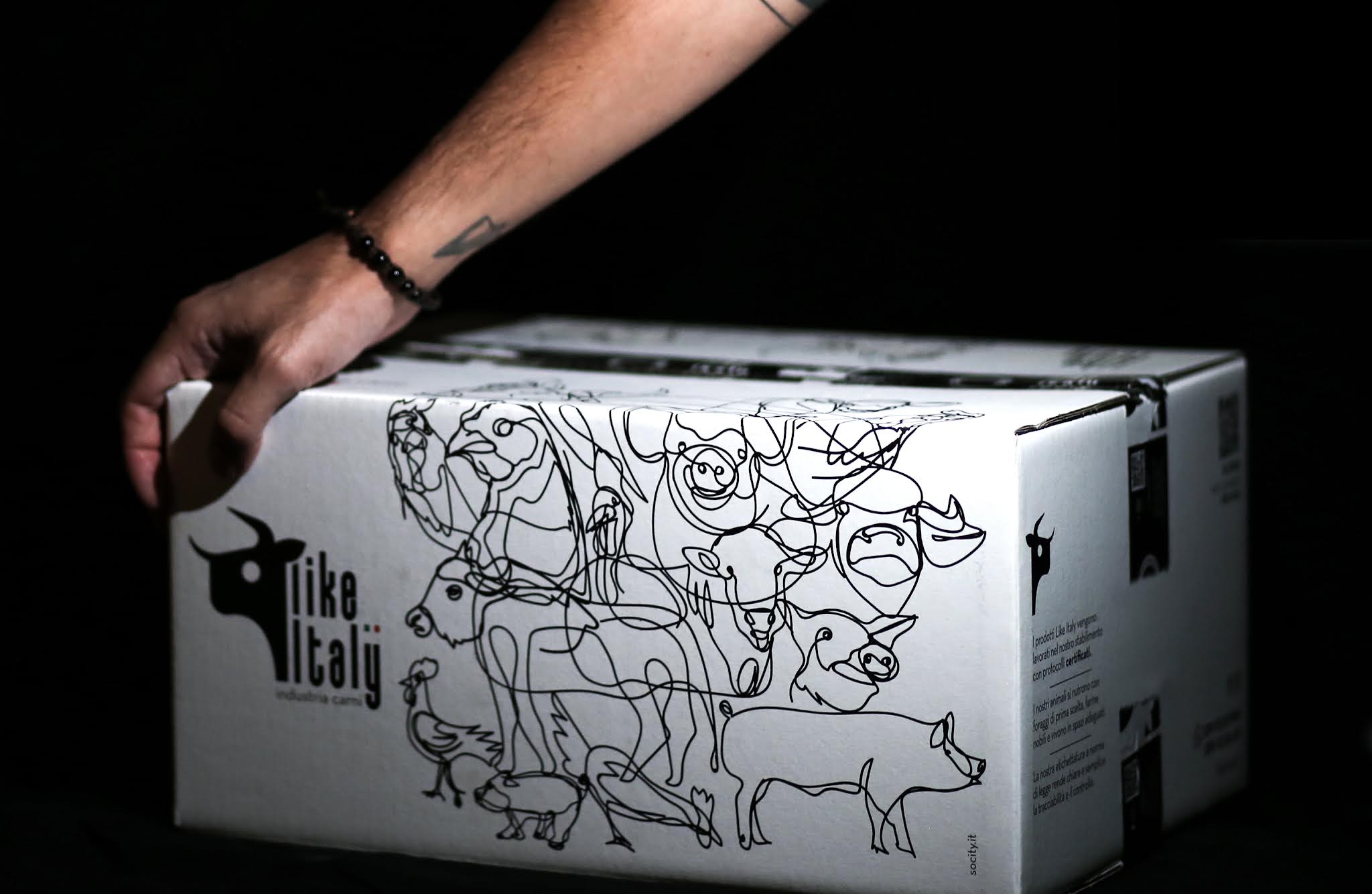 Like Italy冷鮮肉類包裝設(shè)計“黑白線條動物”元素 Like Italy冷鮮肉類包裝設(shè)計“黑白線條動物”元素