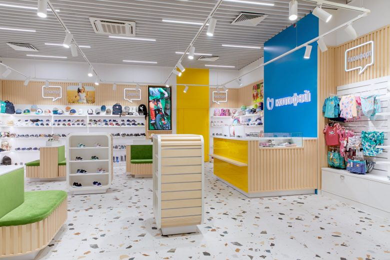 莫斯科“ Kotofey”兒童青少年鞋類品牌旗艦店店鋪室內(nèi)空間設(shè)計(jì)