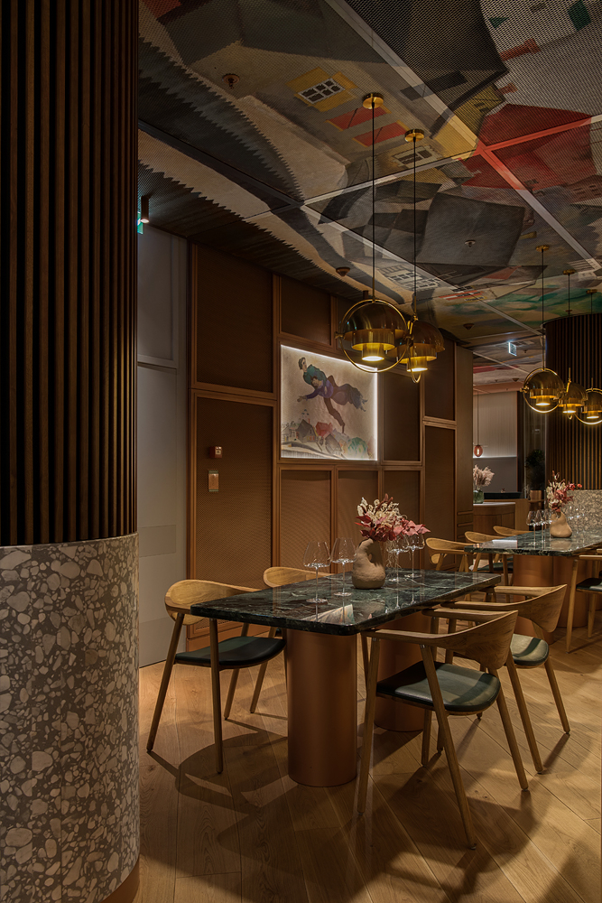 高級沙加爾餐廳餐飲室內(nèi)空間設(shè)計(jì)，藝術(shù)與奢華風(fēng)格