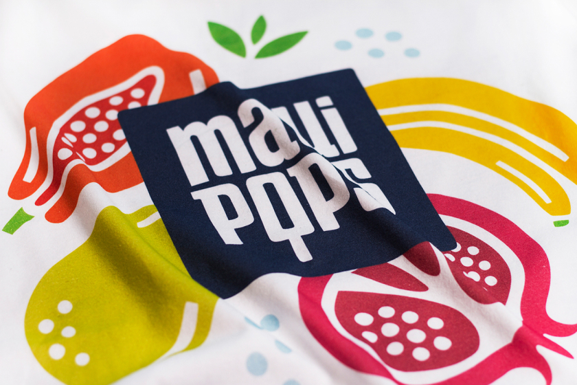 Maui Pops 冰淇淋店品牌logo設(shè)計(jì)店鋪室內(nèi)設(shè)計(jì)，活潑的夏威夷風(fēng)格