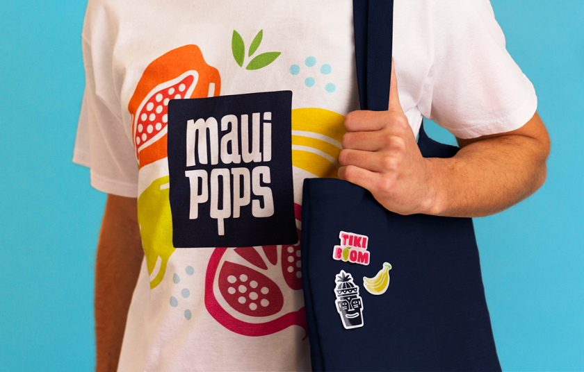Maui Pops 冰淇淋店品牌logo設(shè)計(jì)店鋪室內(nèi)設(shè)計(jì)，活潑的夏威夷風(fēng)格
