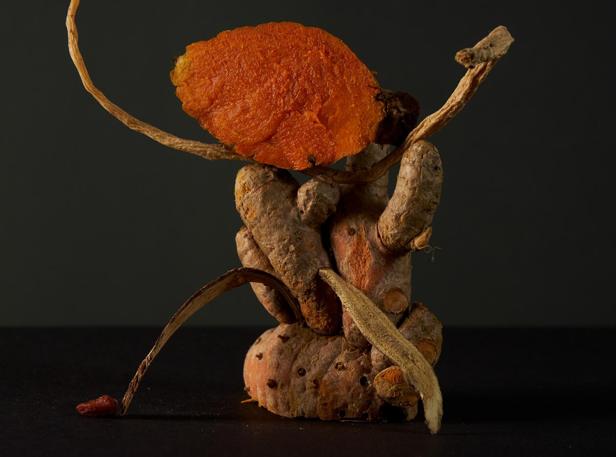 Skinlosophy 東方中藥草本化妝品包裝設計“金箔沖壓工藝”