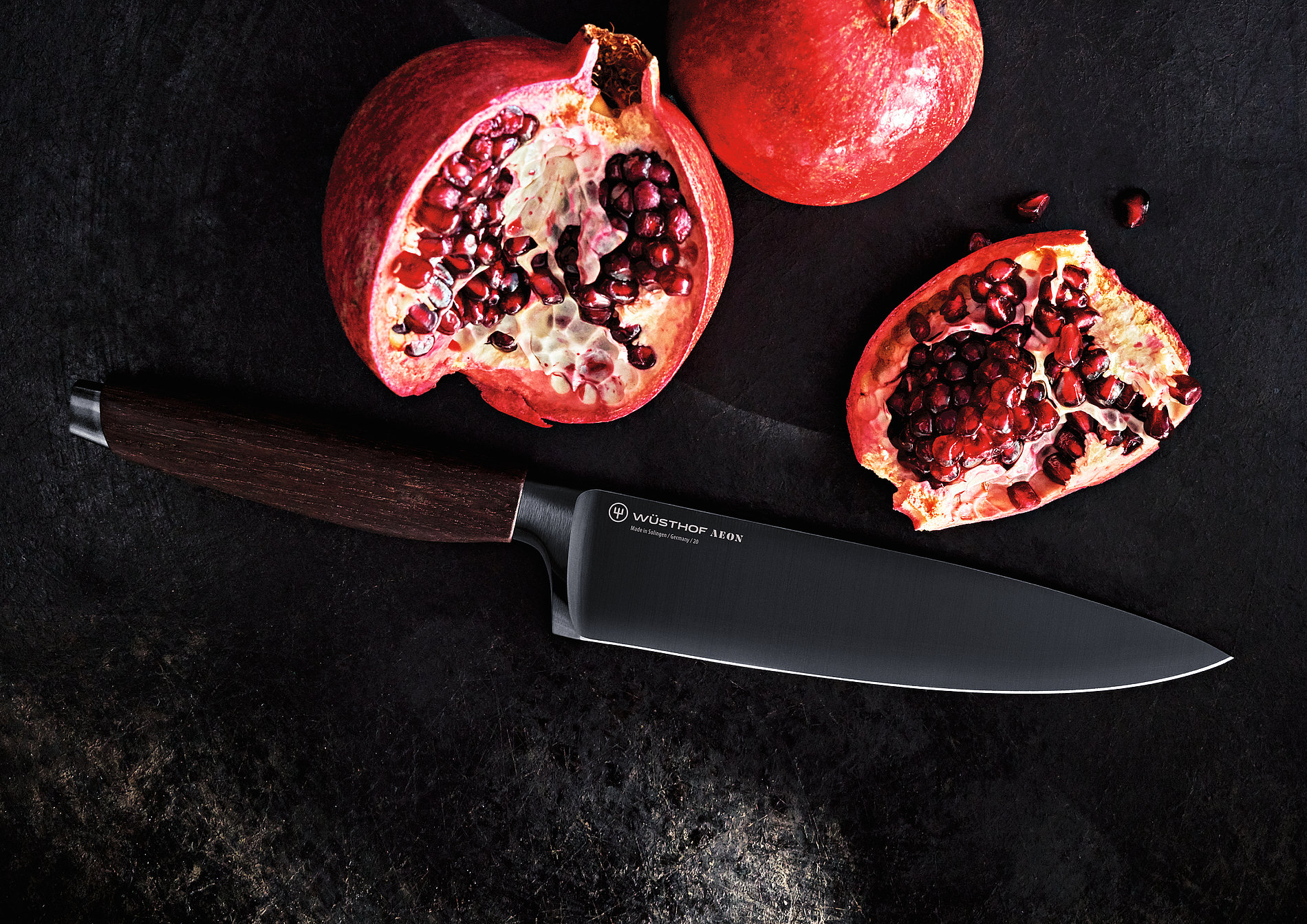 Wüsthof廚房刀具logo設計“字母w三叉戟”