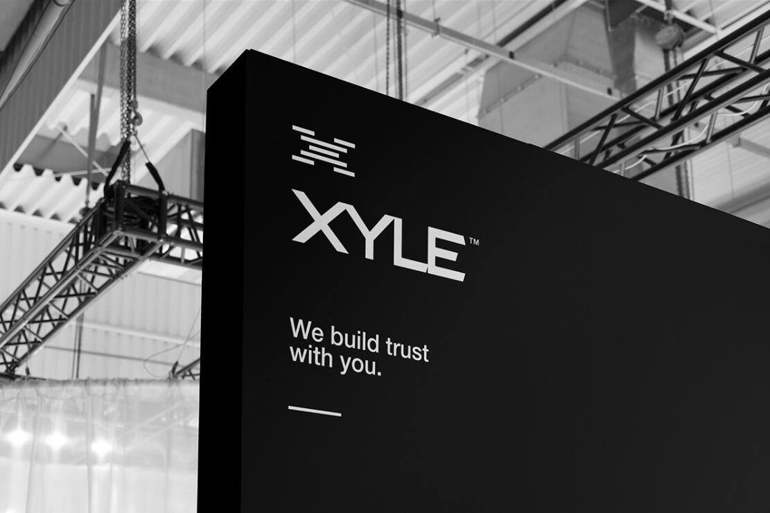 Xyle建筑設(shè)計(jì)公司logo設(shè)計(jì)品牌形象vis設(shè)計(jì)，x磚塊logo與超酷黑白漸變vi風(fēng)