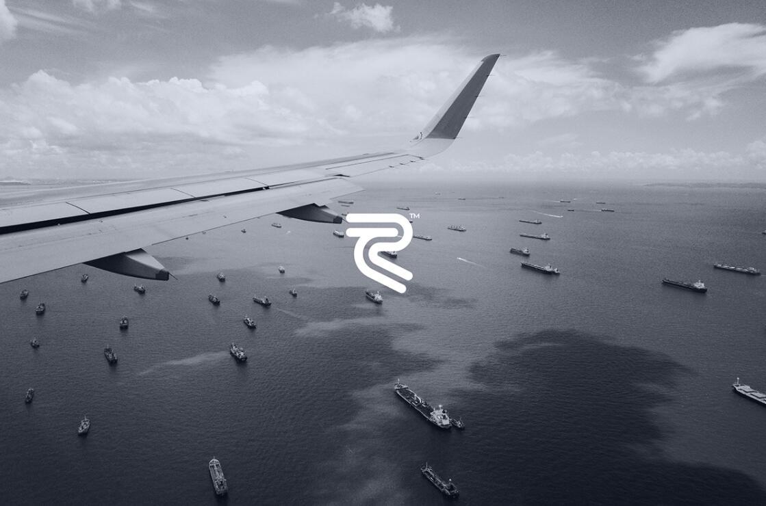 Recore 航運(yùn)公司logo設(shè)計(jì)vi設(shè)計(jì)，雙線條“R”字母與藍(lán)灰配色