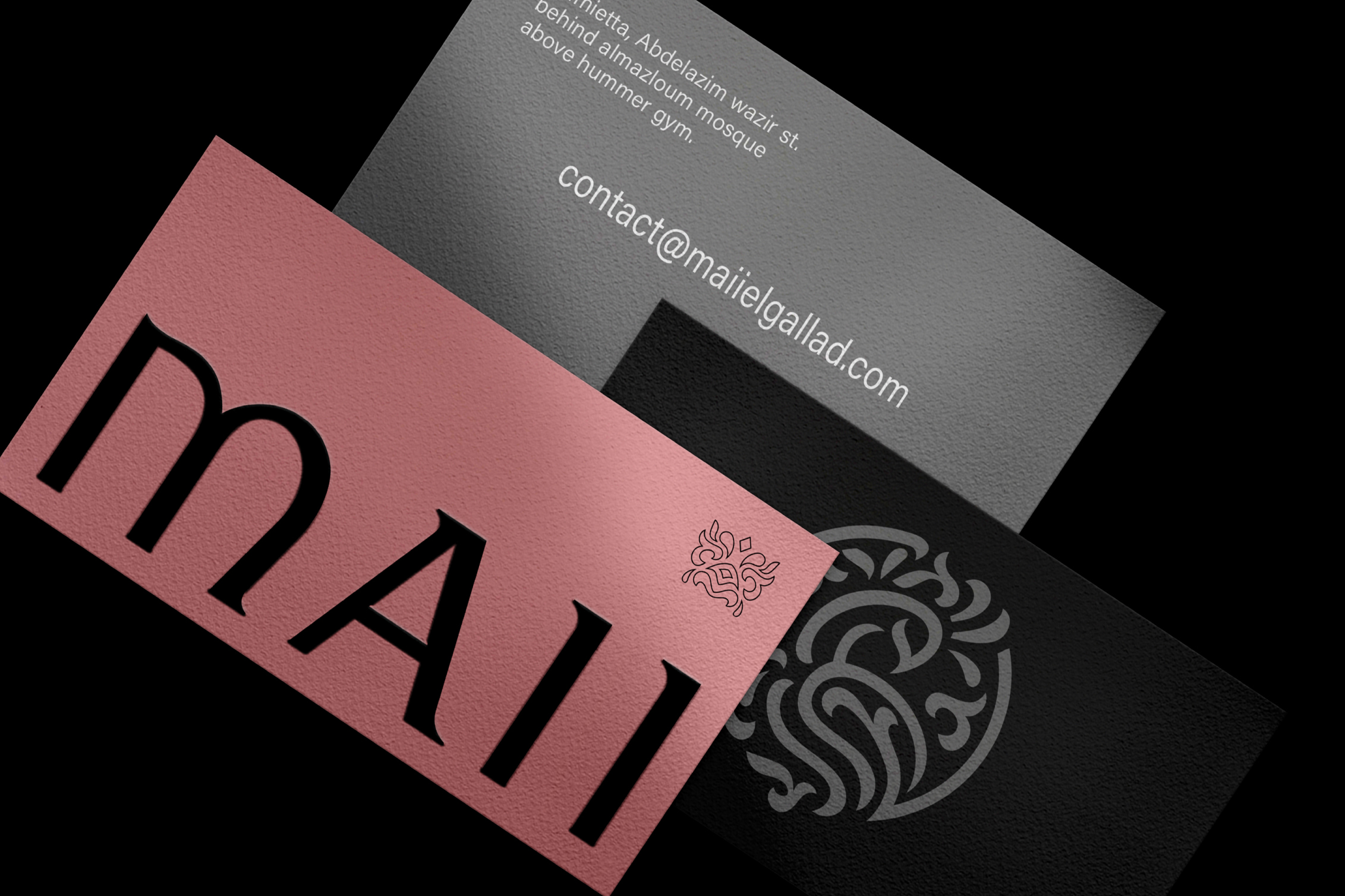 Maii時裝服飾logo設(shè)計vi設(shè)計“孔雀”線條藝術(shù)插畫