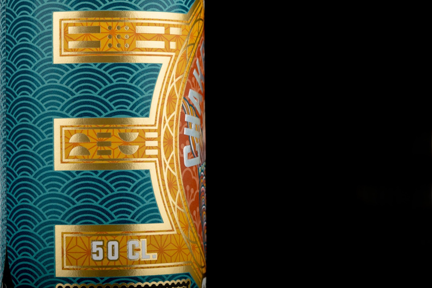 BADALA 精釀啤酒包裝設(shè)計(jì)“波紋金箔浮雕裝飾”風(fēng)格 BADALA 精釀啤酒包裝設(shè)計(jì)“波紋金箔浮雕裝飾”風(fēng)格