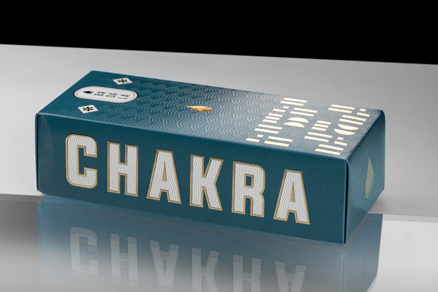 BADALA 精釀啤酒包裝設(shè)計(jì)“波紋金箔浮雕裝飾”風(fēng)格 BADALA 精釀啤酒包裝設(shè)計(jì)“波紋金箔浮雕裝飾”風(fēng)格