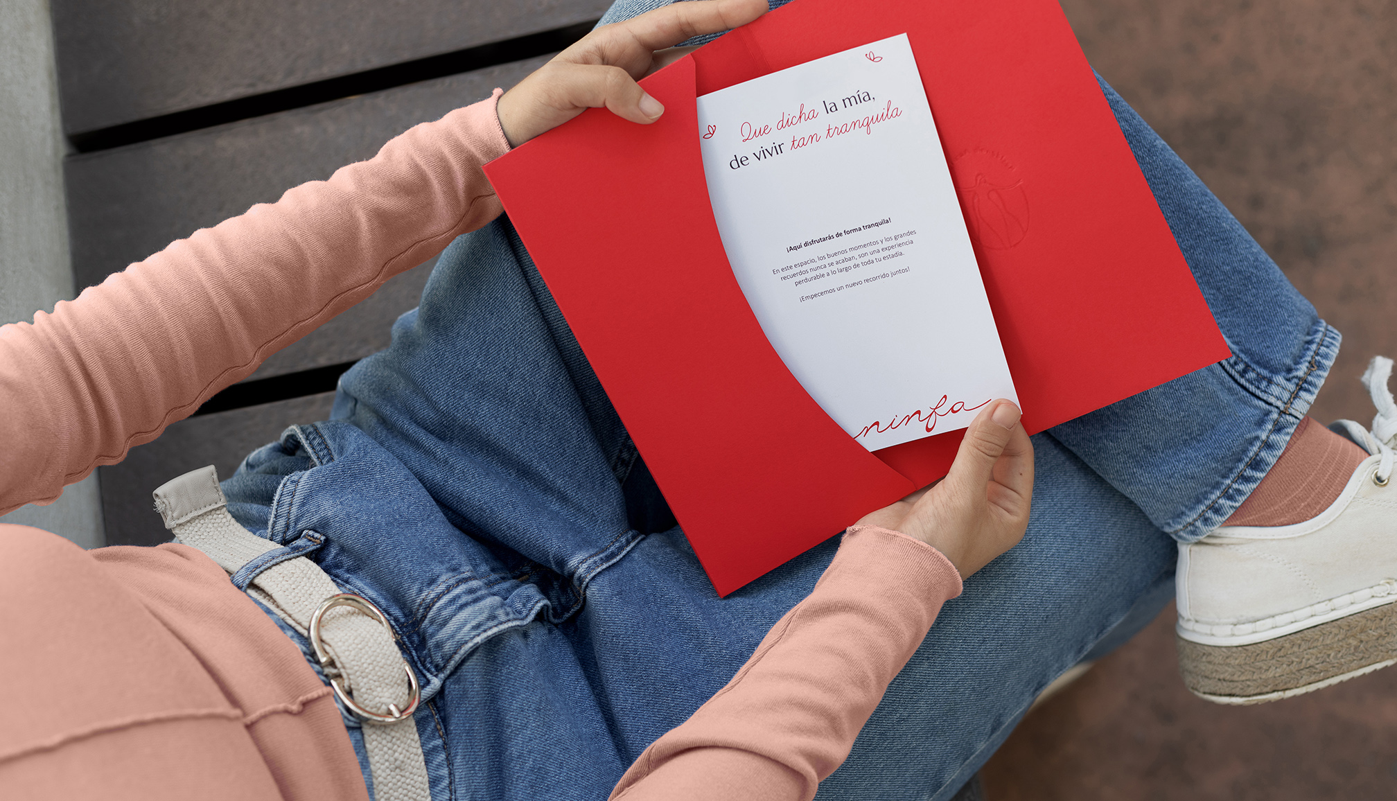 Ninfa 生活社區(qū)logo設(shè)計(jì)品牌形象設(shè)計(jì)，一個(gè)放松身心享受寧?kù)o生活的地方