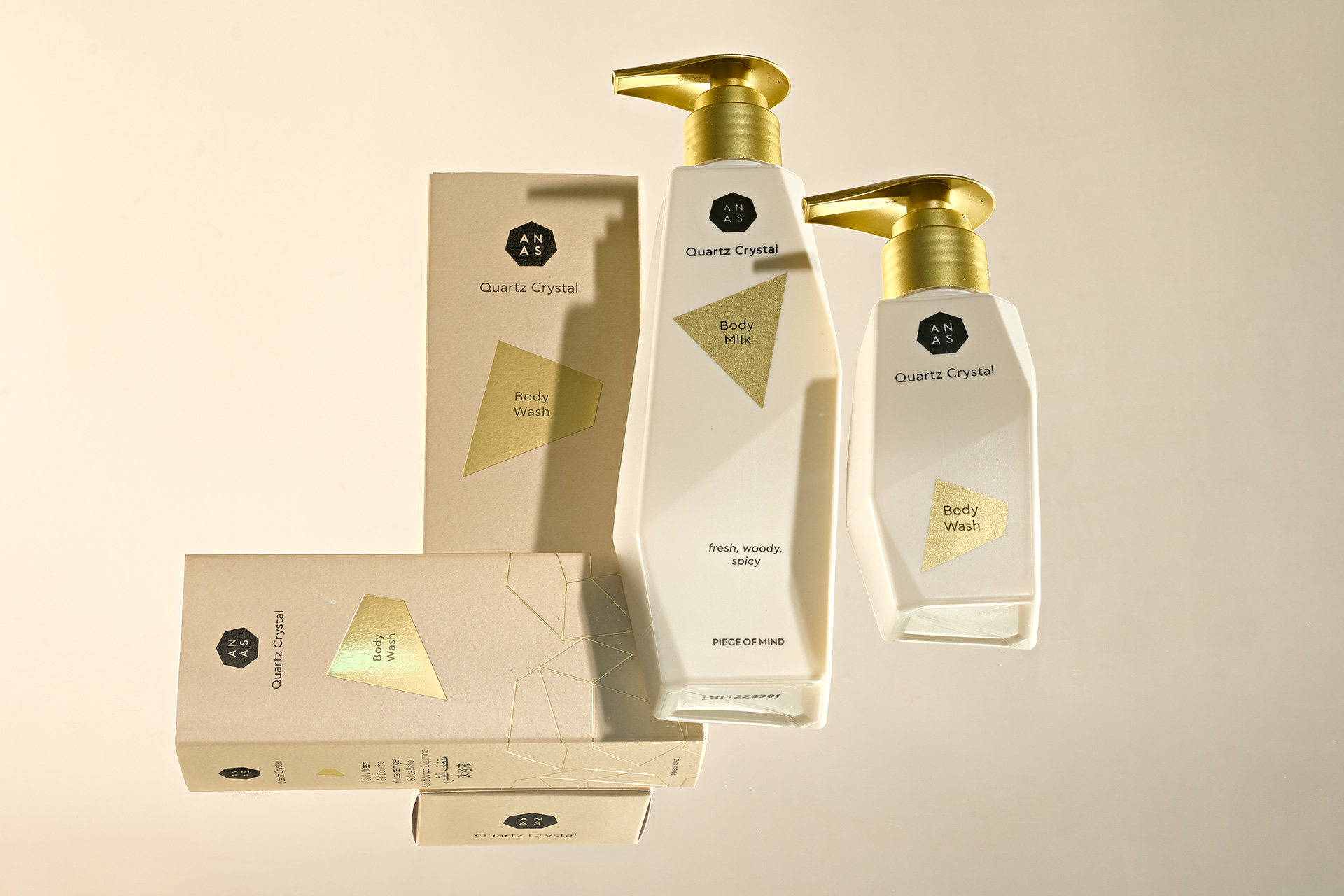 ANAS 化妝品金色包裝設(shè)計，天然和精制水晶石英配方&設(shè)計元素